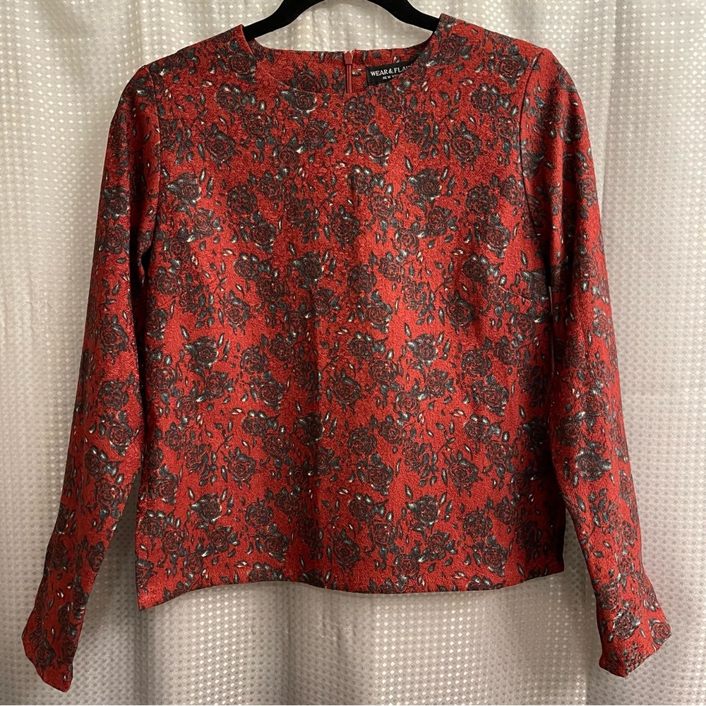 Wear & Flair New York Rose Floral Long Sleeve Blouse